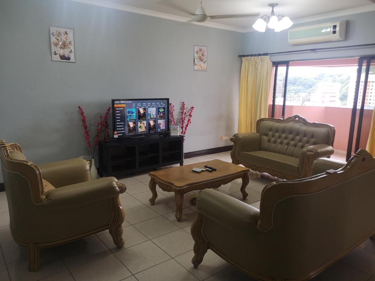 Homestay Marina Court 亞庇 外观 照片