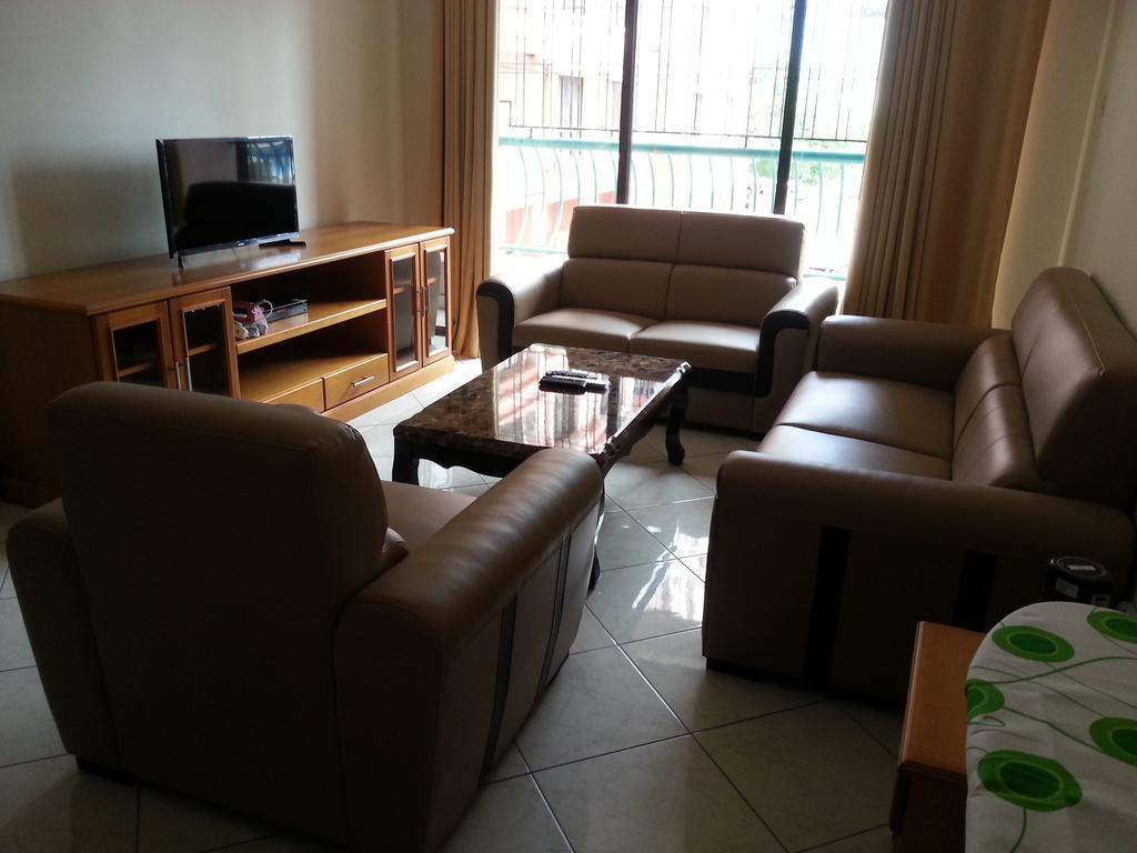 Homestay Marina Court 亞庇 外观 照片